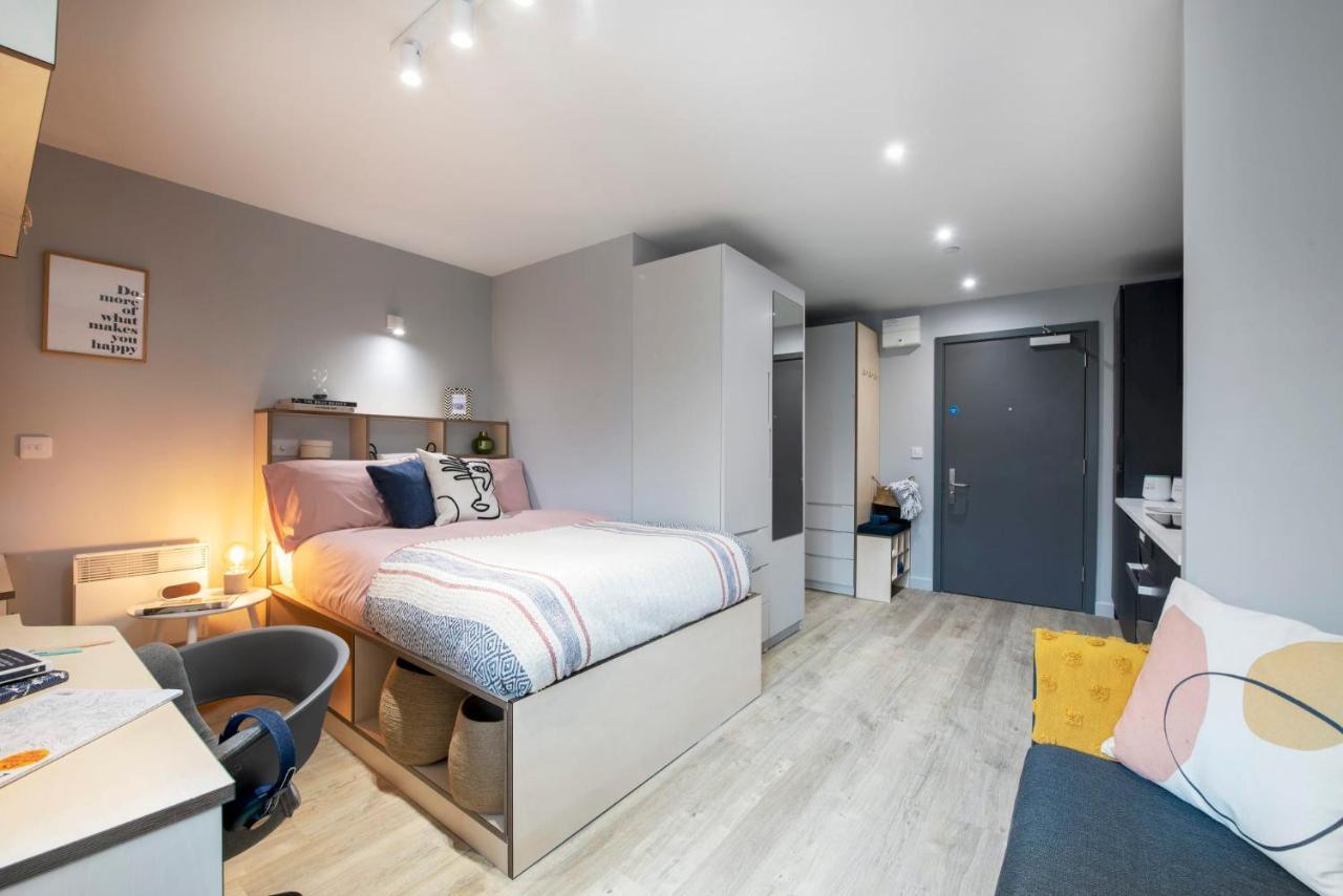 Sleek Studios, Apartments And Private Bedrooms At Silk Mill Close To Edinburgh Old Town 外观 照片